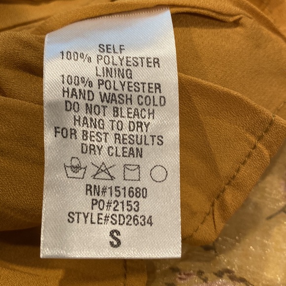 Storia Small Yellow Stylish Pretty Dress. Used once. Excellent Condition. - Picture 6 of 10